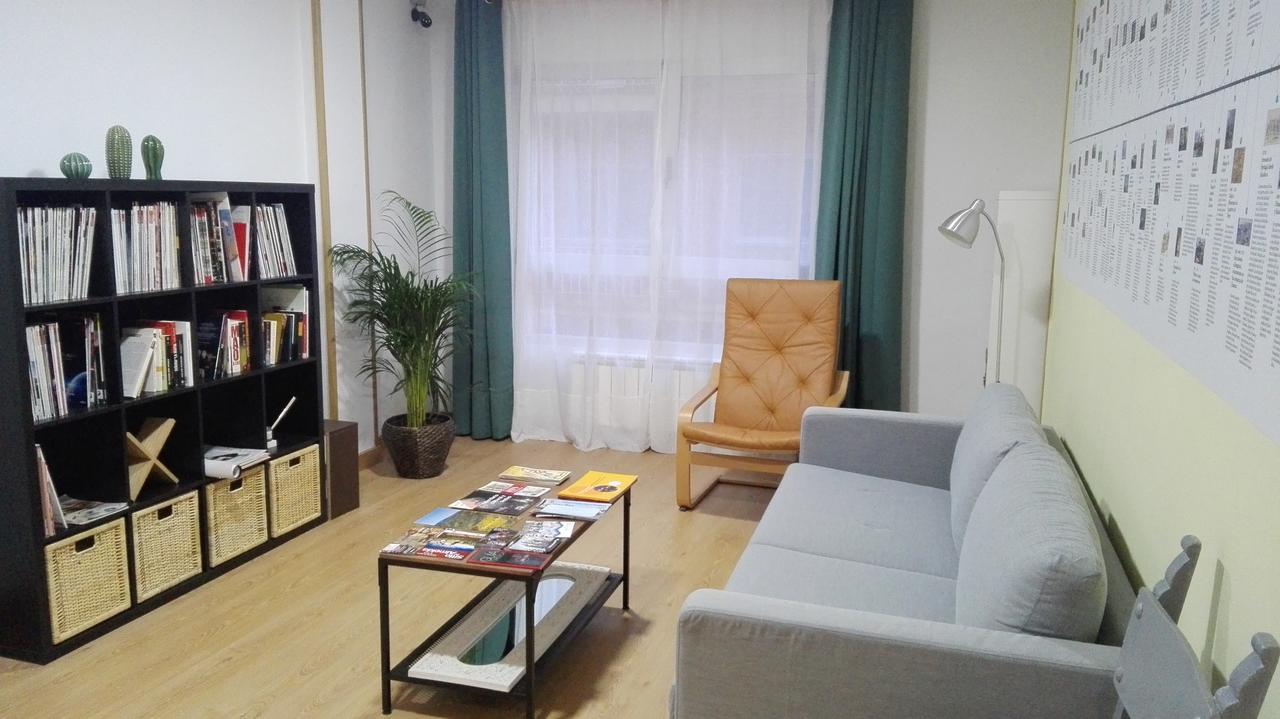 Hostal Gemi Zamora Exterior photo